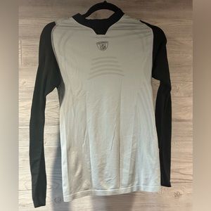 Mens small Reebok NFL equitnment football shirt